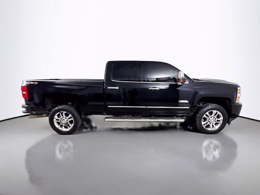 2018 Black Chevrolet Silverado 2500HD High Country 4X4 Truck