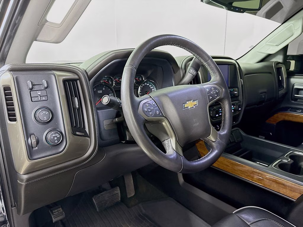 2018 Black Chevrolet Silverado 2500HD High Country 4X4 Truck