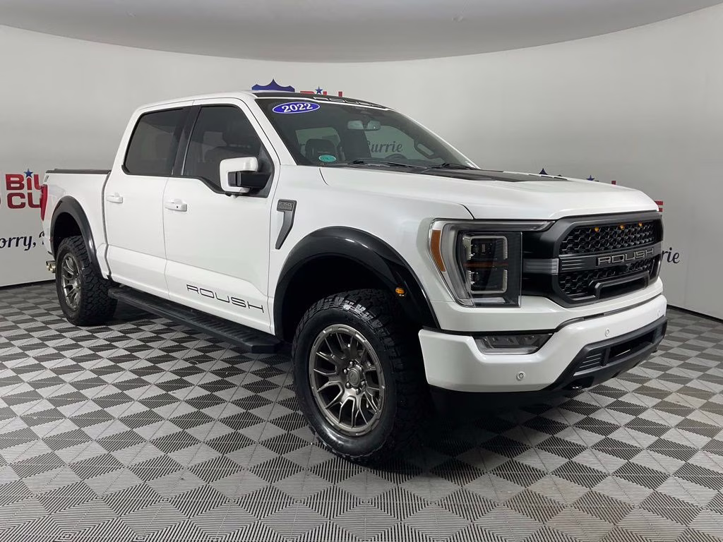 2022 White Metallic Ford F-150 Lariat 4X4 Truck