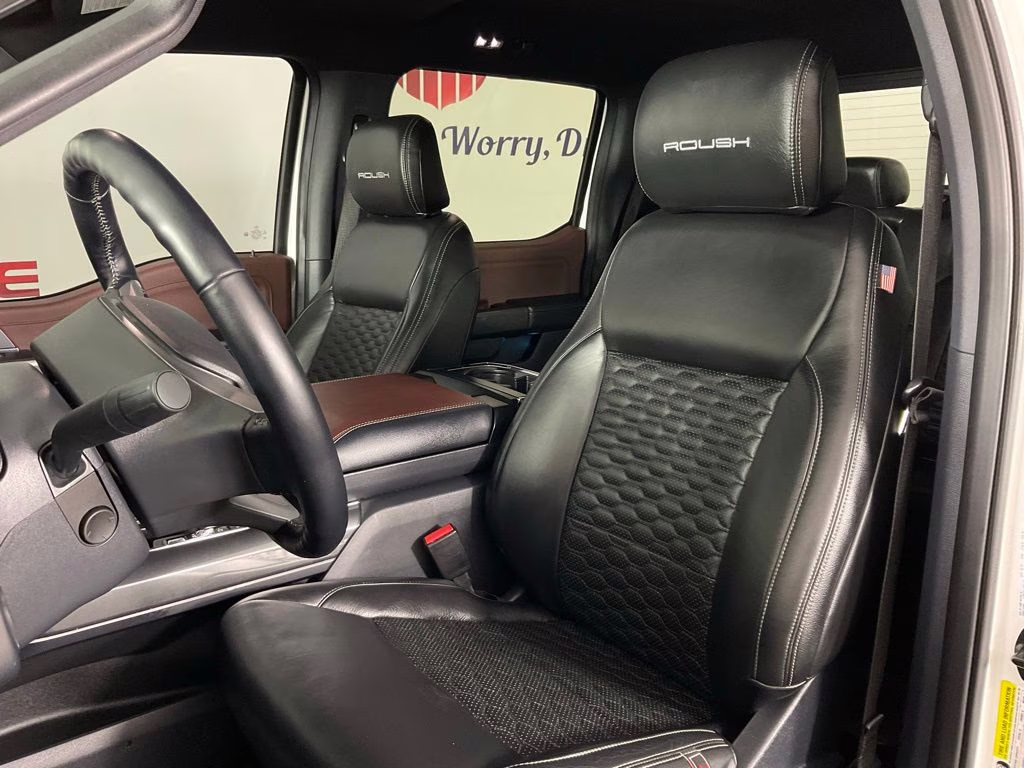 2022 White Metallic Ford F-150 Lariat 4X4 Truck