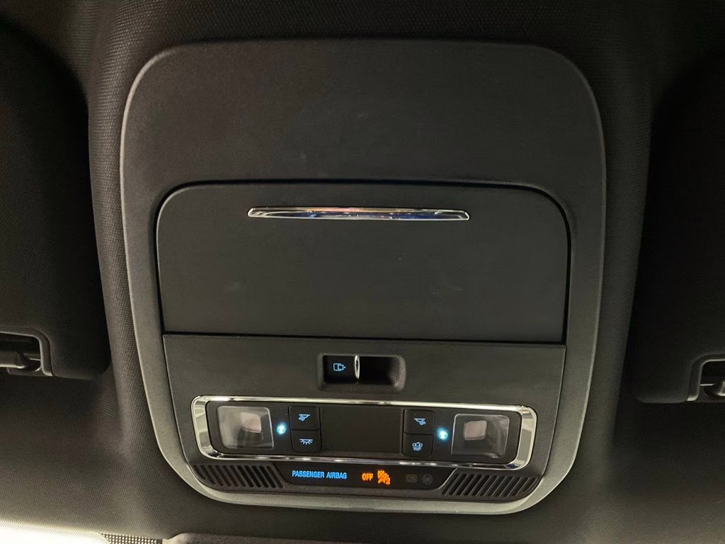 2022 White Metallic Ford F-150 Lariat 4X4 Truck