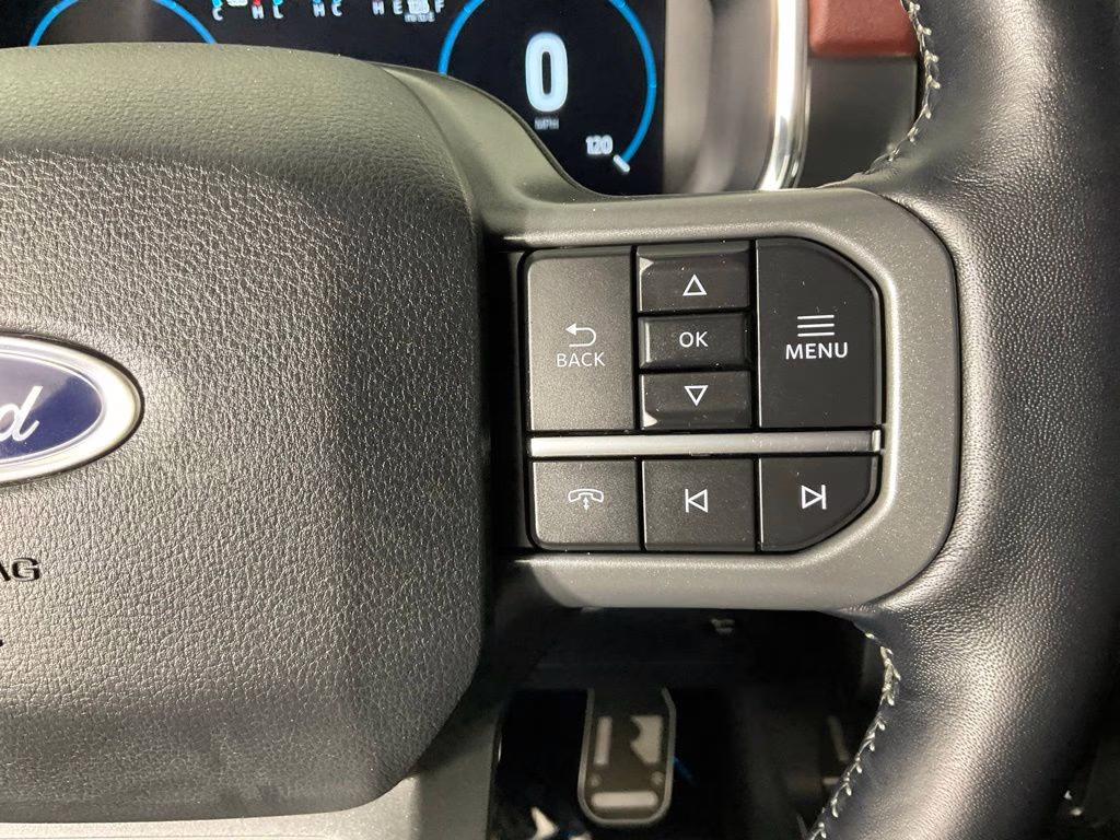 2022 White Metallic Ford F-150 Lariat 4X4 Truck