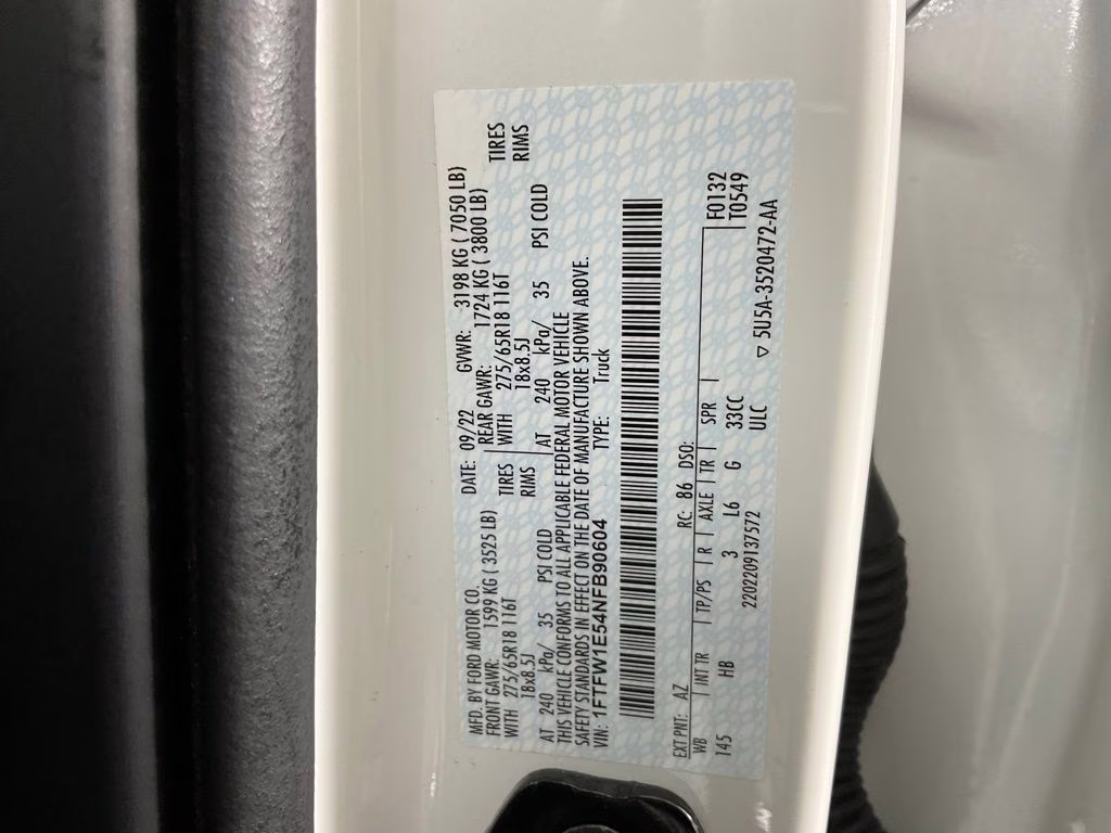 2022 White Metallic Ford F-150 Lariat 4X4 Truck
