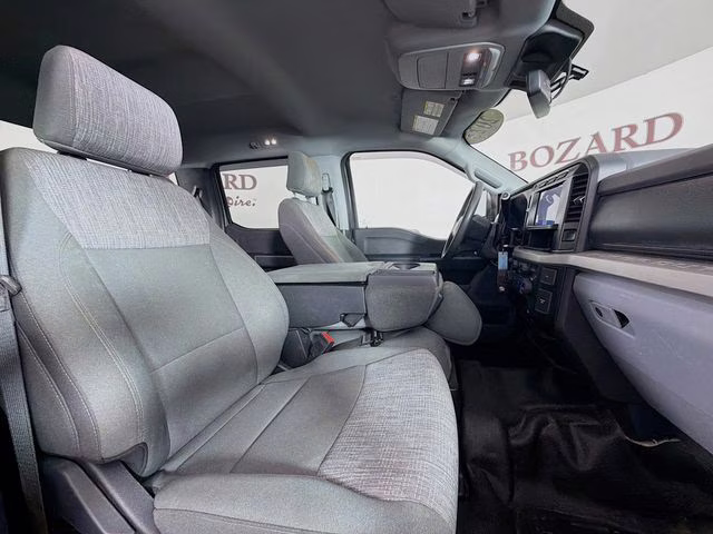 2023 Gray Metallic Ford Super Duty F-250 SRW XLT 4X4 Truck