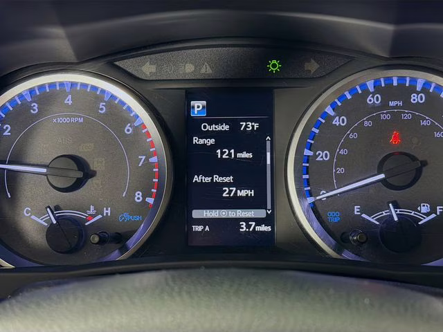 2019 Predawn Gray Mica Toyota Highlander LE FWD SUV