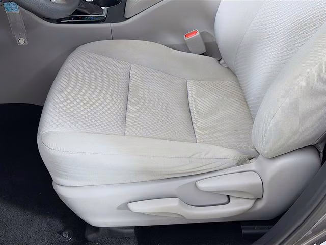 2019 Predawn Gray Mica Toyota Highlander LE FWD SUV