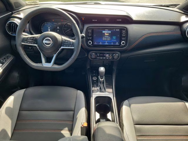 2023 Aspen White Nissan Kicks SR FWD SUV