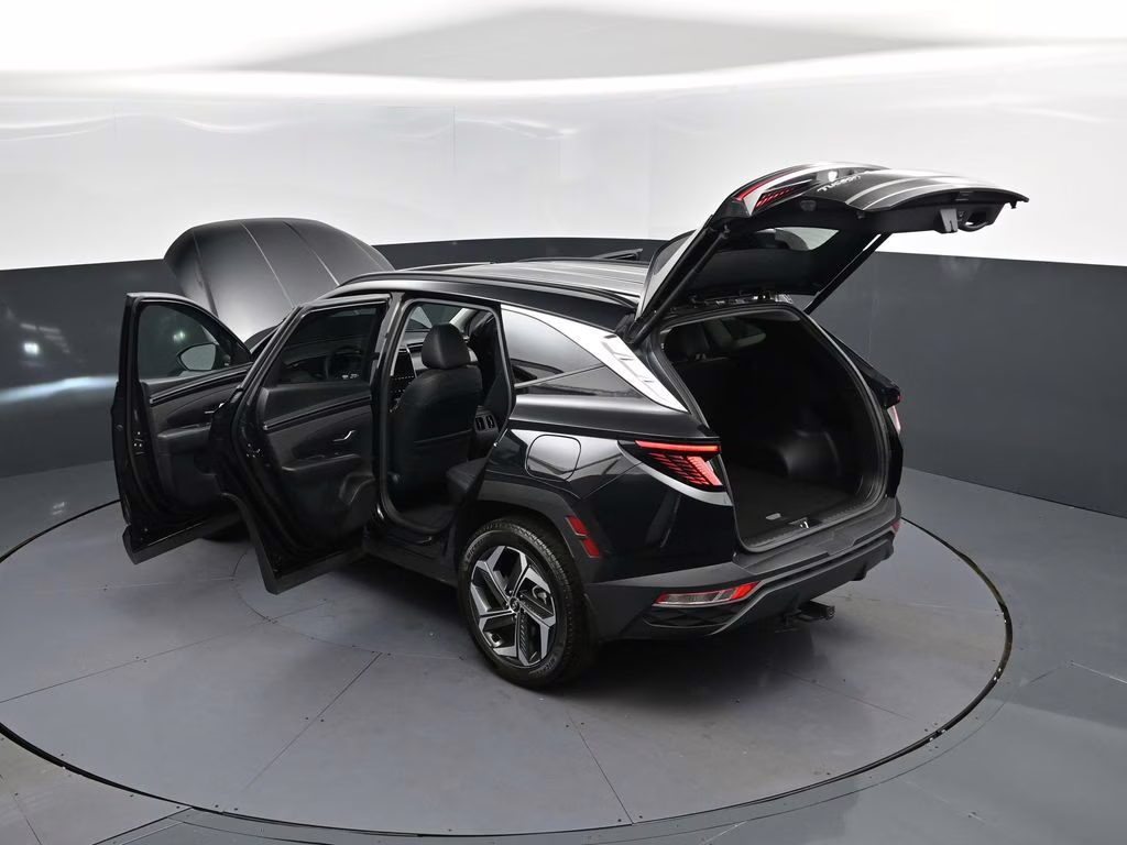 2024 Black Pearl Hyundai Tucson SEL AWD SUV