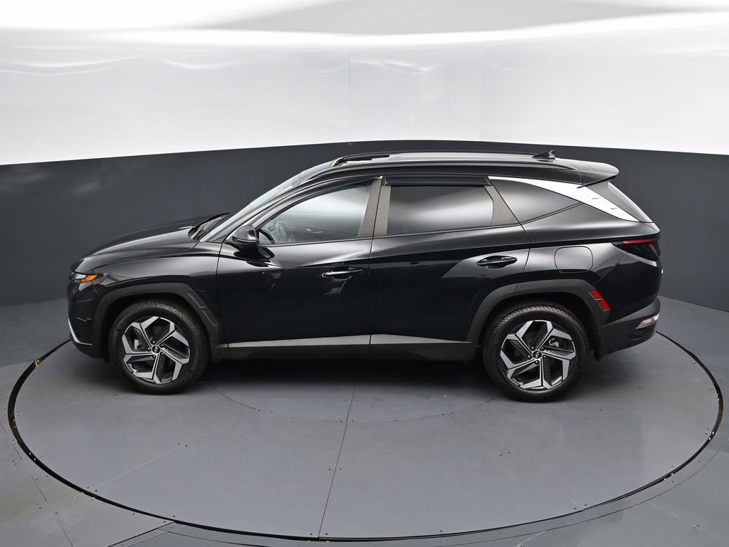 2024 Black Pearl Hyundai Tucson SEL AWD SUV