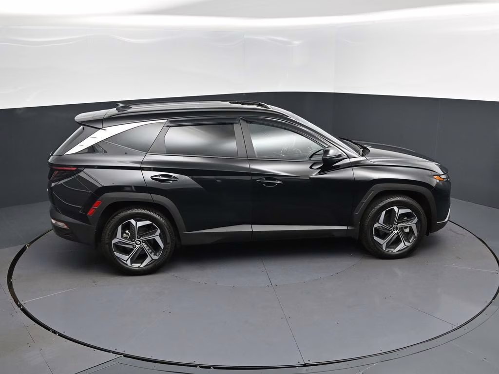 2024 Black Pearl Hyundai Tucson SEL AWD SUV