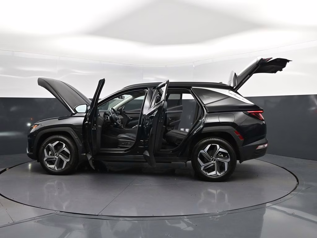2024 Black Pearl Hyundai Tucson SEL AWD SUV