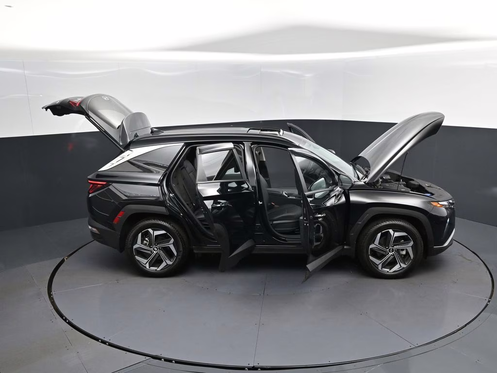 2024 Black Pearl Hyundai Tucson SEL AWD SUV