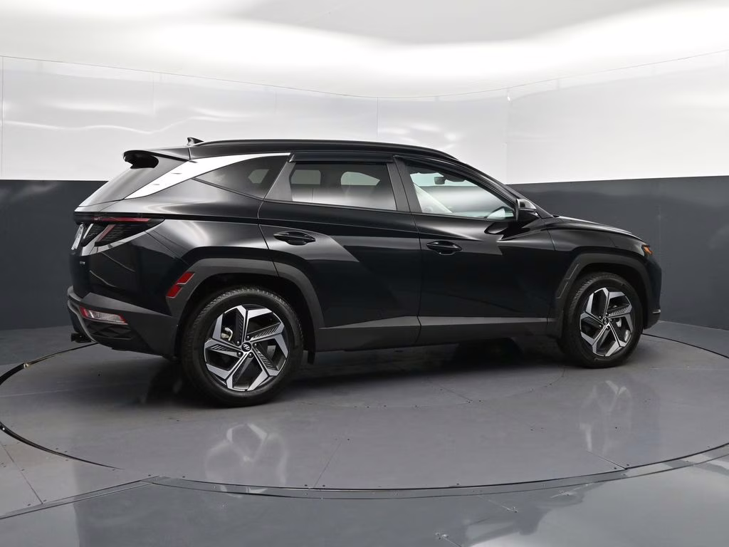 2024 Black Pearl Hyundai Tucson SEL AWD SUV