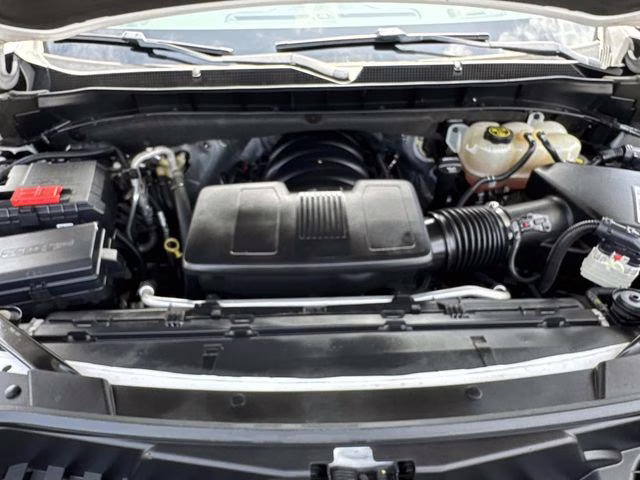 2021 Summit White Chevrolet Suburban RST RWD SUV