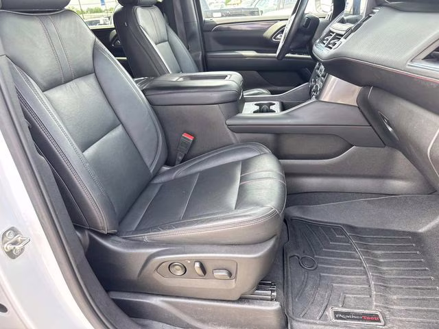 2021 Summit White Chevrolet Suburban RST RWD SUV
