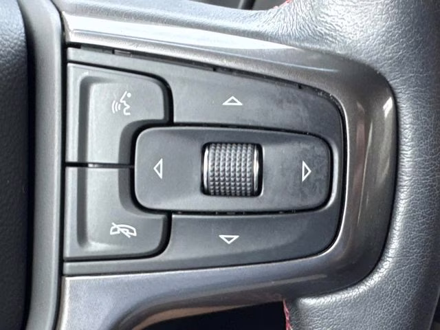 2021 Summit White Chevrolet Suburban RST RWD SUV