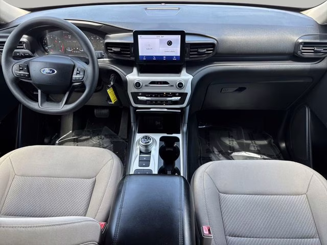 2021 Oxford White Ford Explorer Base RWD SUV