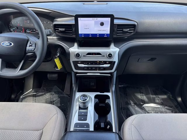 2021 Oxford White Ford Explorer Base RWD SUV