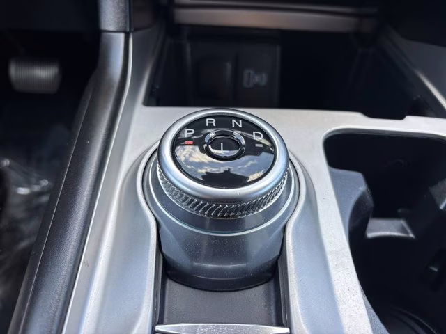 2021 Oxford White Ford Explorer Base RWD SUV