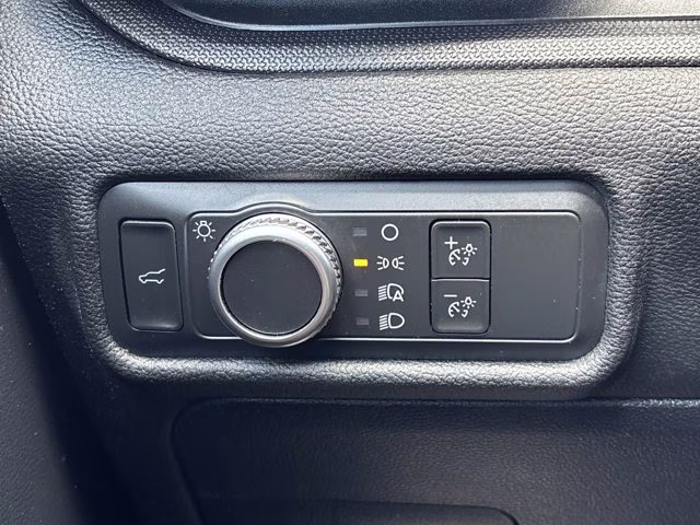 2021 Oxford White Ford Explorer Base RWD SUV