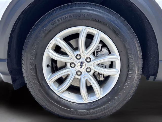 2021 Oxford White Ford Explorer Base RWD SUV