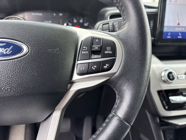 2023 Blue Metallic Ford Explorer XLT RWD SUV