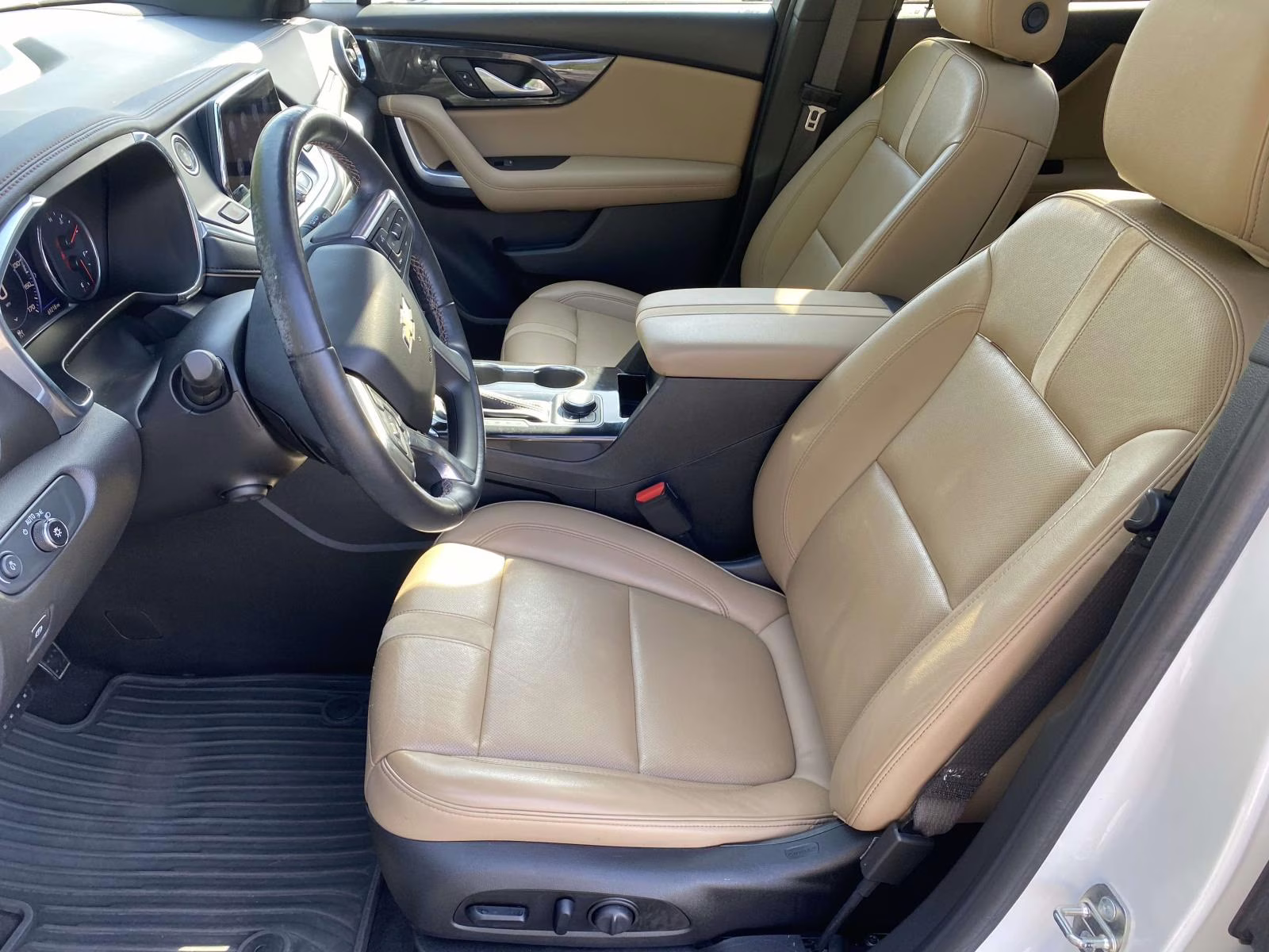 2019 Summit White Chevrolet Blazer Premier AWD SUV