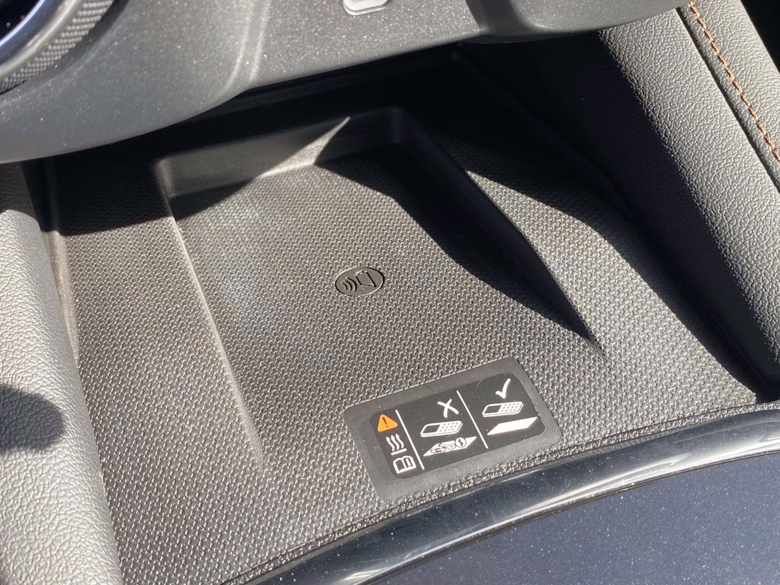 2019 Summit White Chevrolet Blazer Premier AWD SUV