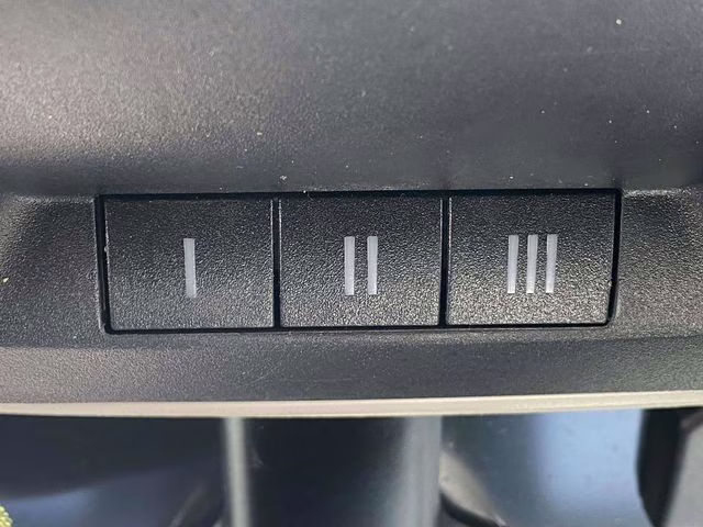 2018 Brilliant Black Crystal Pearlcoat Ram 1500 Big Horn 4X4 Truck