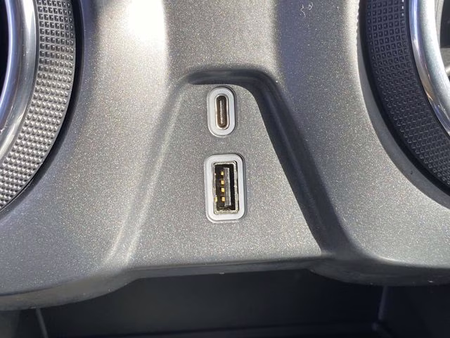 2019 Summit White Chevrolet Blazer Premier AWD SUV