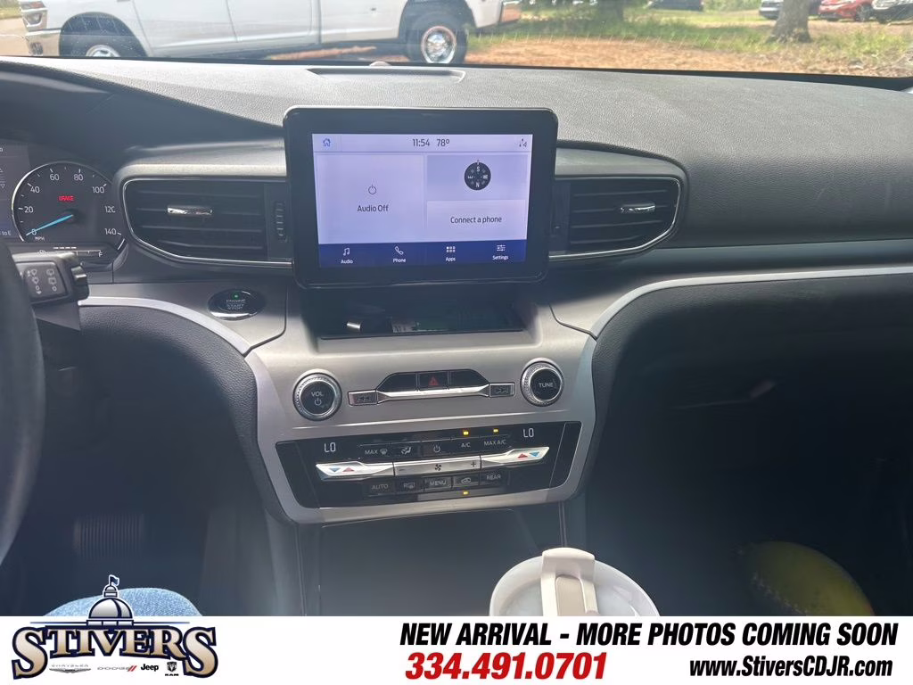 2020 Black Metallic Ford Explorer XLT RWD SUV