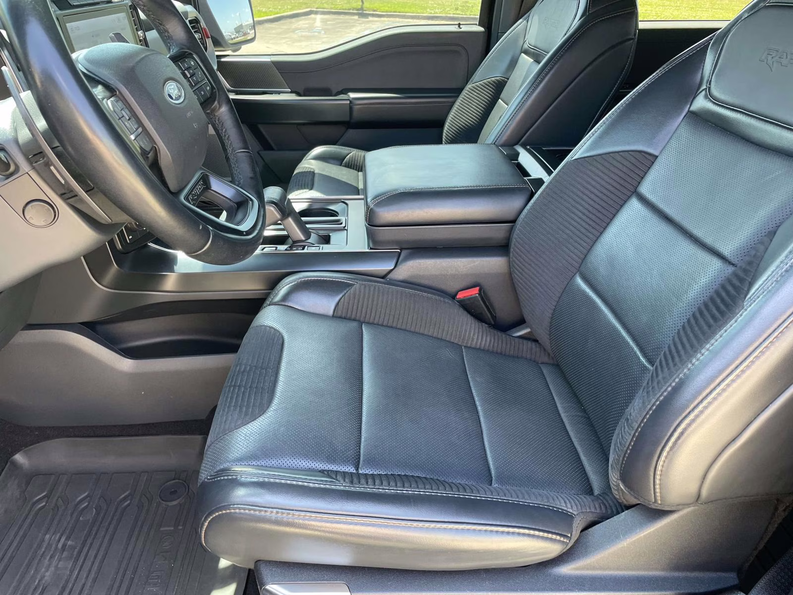 2022 Agate Black Metallic Ford F-150 Raptor 4X4 Truck