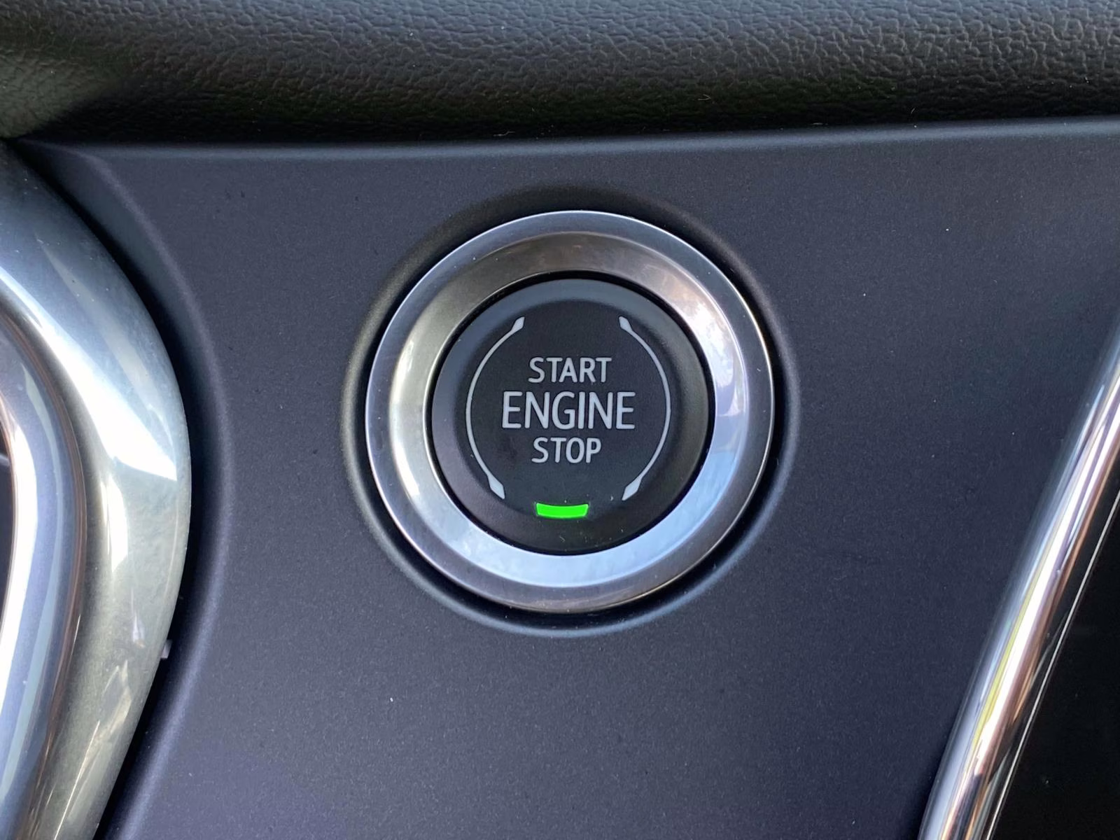 2019 Summit White Chevrolet Blazer Premier AWD SUV