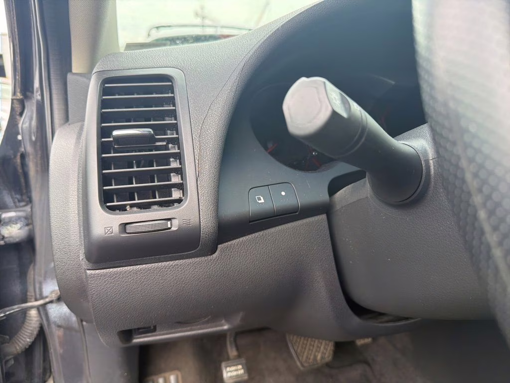 2007 Dark Slate Metallic Nissan Altima 2.5 S FWD Sedan