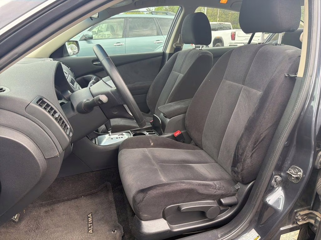 2007 Dark Slate Metallic Nissan Altima 2.5 S FWD Sedan