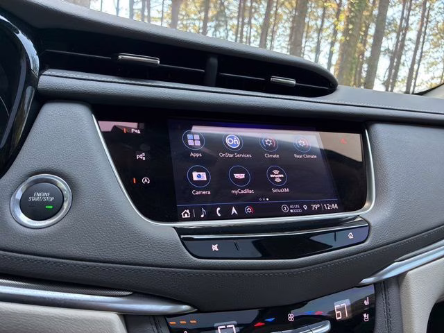 2025 Crystal White Tricoat Cadillac XT5 Premium Luxury FWD SUV