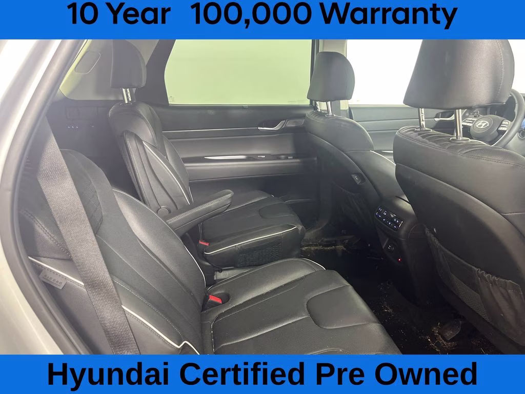 2025 Typhoon Silver Hyundai Palisade Limited FWD SUV