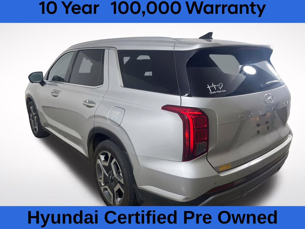 2025 Typhoon Silver Hyundai Palisade Limited FWD SUV