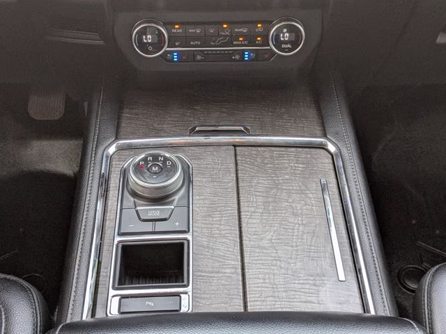 2020 Silver Metallic Ford Expedition Limited RWD SUV