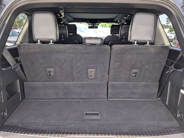 2020 Silver Metallic Ford Expedition Limited RWD SUV