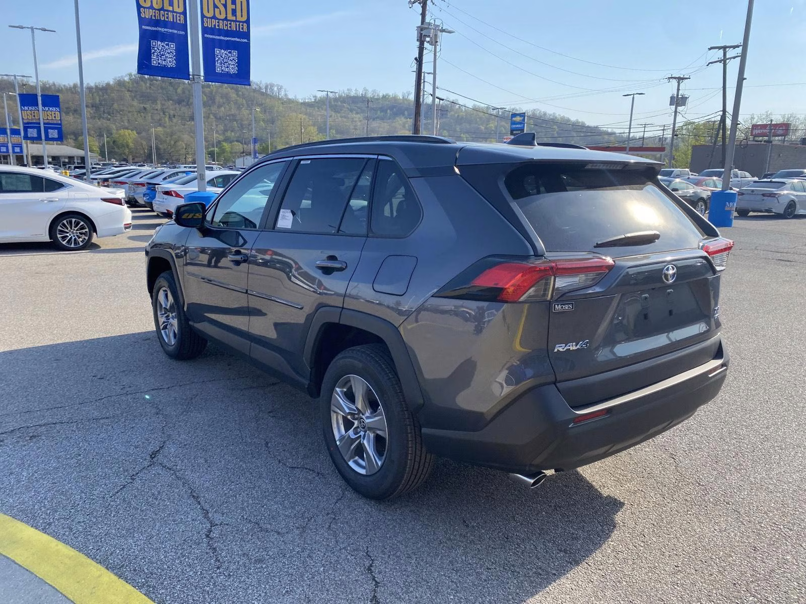 2025 Magnetic Gray Metallic Toyota RAV4 XLE AWD SUV