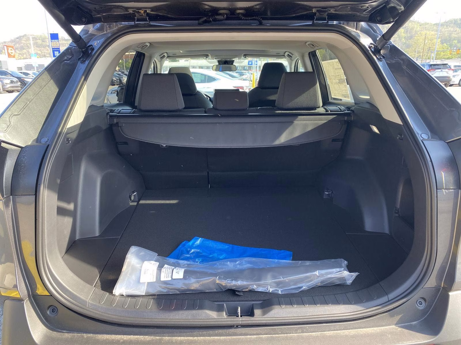 2025 Magnetic Gray Metallic Toyota RAV4 XLE AWD SUV