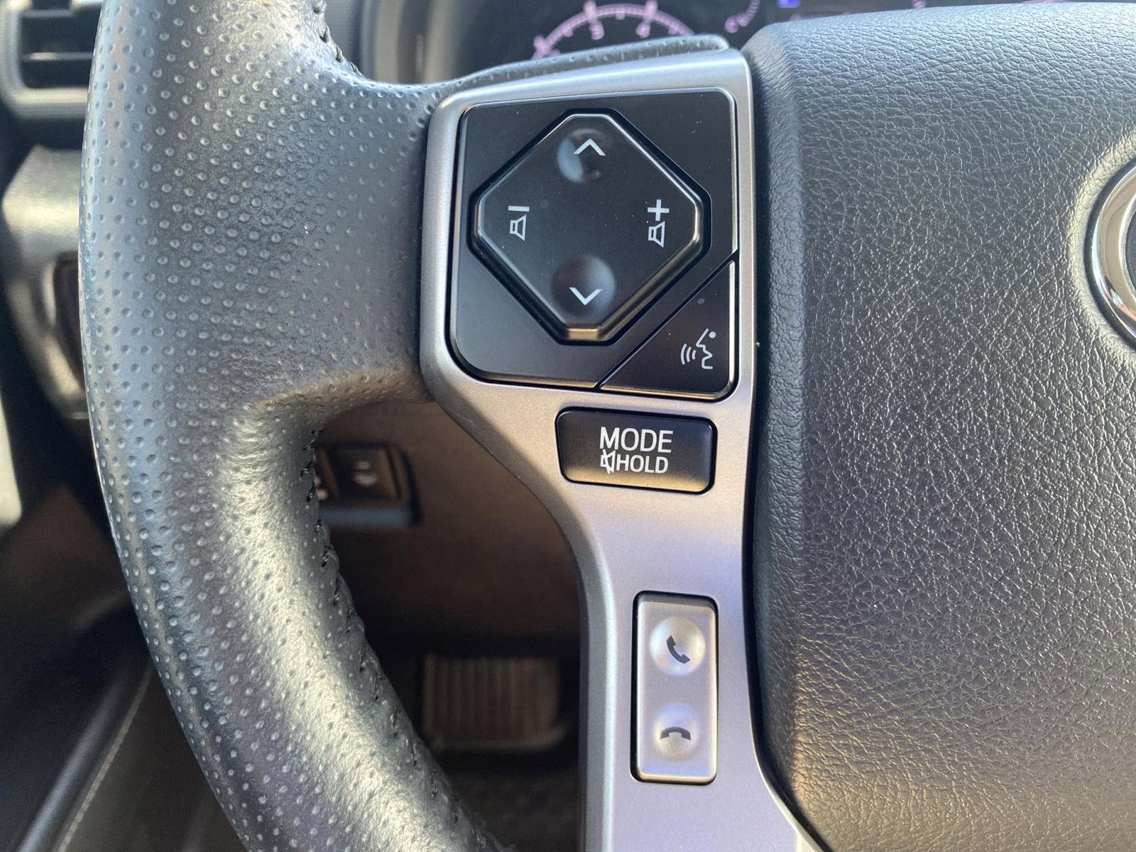 2024 Ice Cap Toyota 4Runner SR5 Premium 4X4 SUV