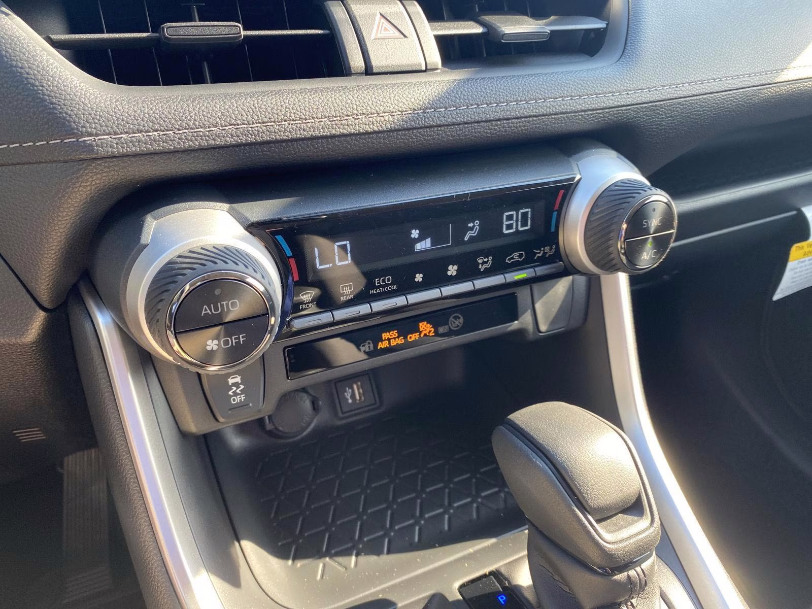 2025 Silver Sky Metallic Toyota RAV4 Hybrid XLE AWD SUV