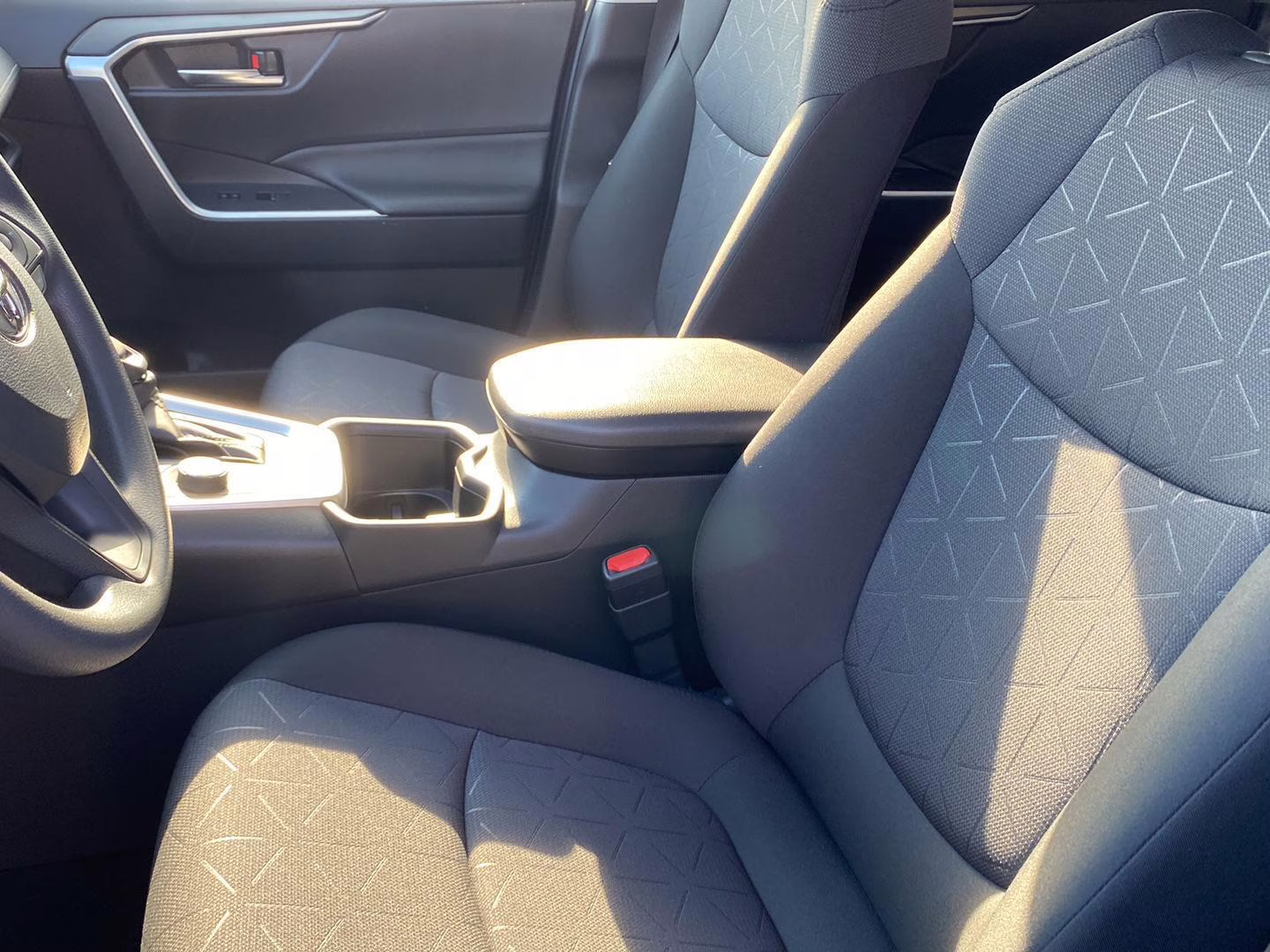 2025 Silver Sky Metallic Toyota RAV4 Hybrid XLE AWD SUV