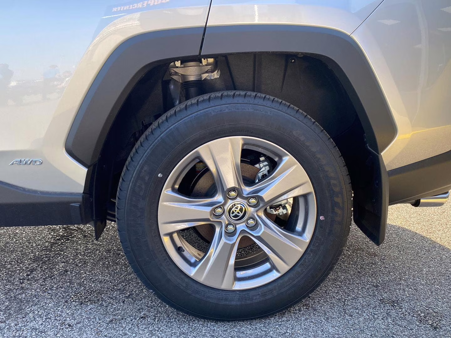 2025 Silver Sky Metallic Toyota RAV4 Hybrid XLE AWD SUV