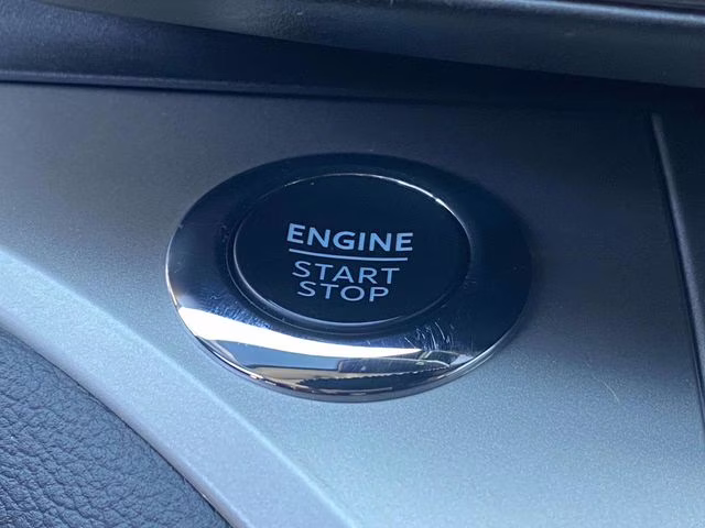 2022 Carbonized Gray Metallic Ford Explorer XLT 4X4 SUV