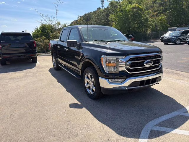 2023 Agate Black Metallic Ford F-150 XLT 4X4 Truck