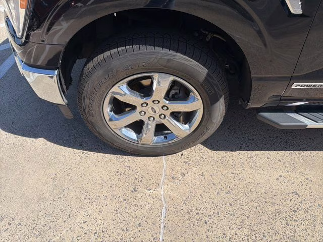 2023 Agate Black Metallic Ford F-150 XLT 4X4 Truck