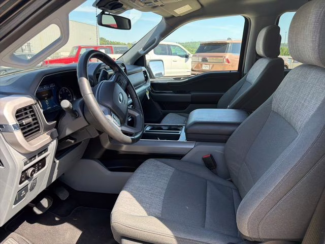 2023 Agate Black Metallic Ford F-150 XLT 4X4 Truck